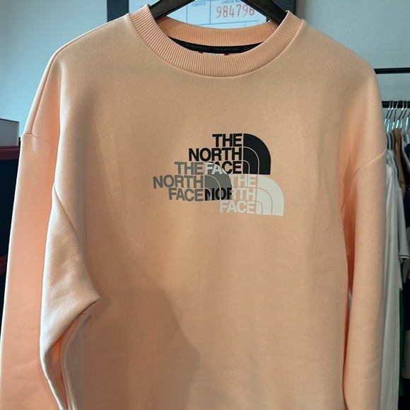 The north face sweatshirt - Picture 3 of 3